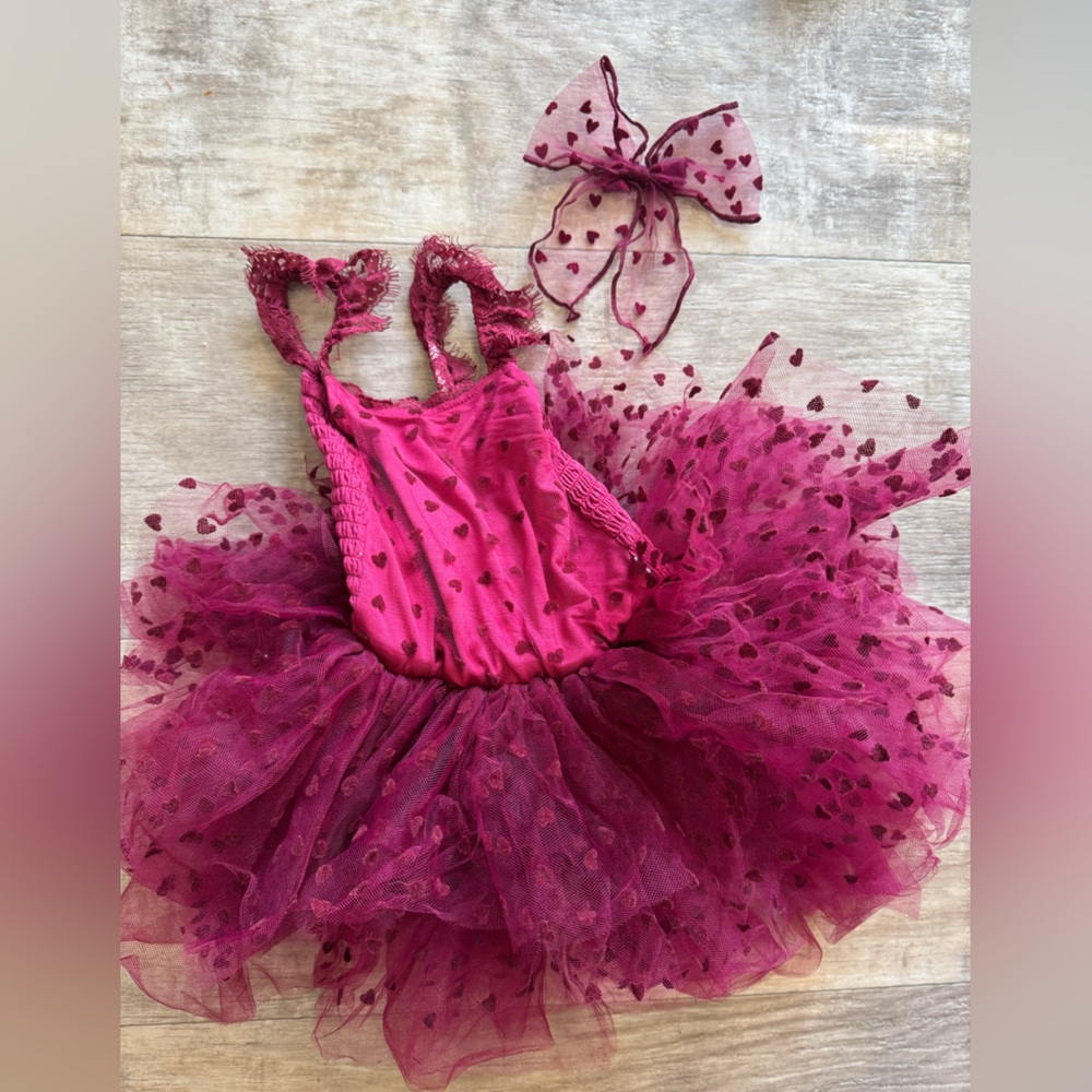 Bums and Roses heart Tutu and Bow